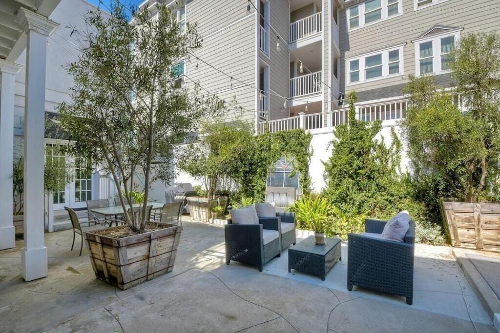 Ocean View From Private Patio, Across Street From Beach Apartment Carlsbad Exterior photo