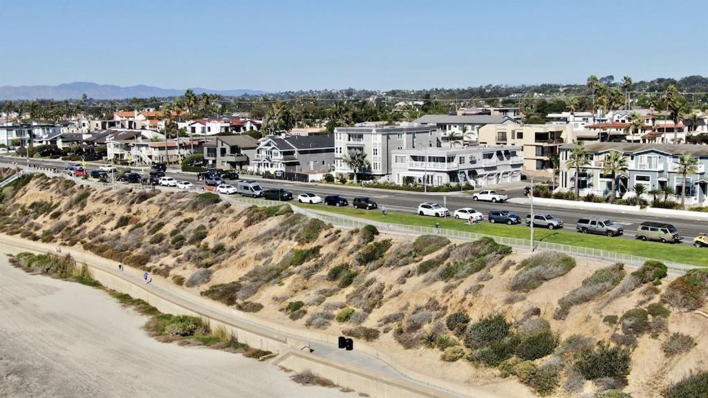 Ocean View From Private Patio, Across Street From Beach Apartment Carlsbad Exterior photo