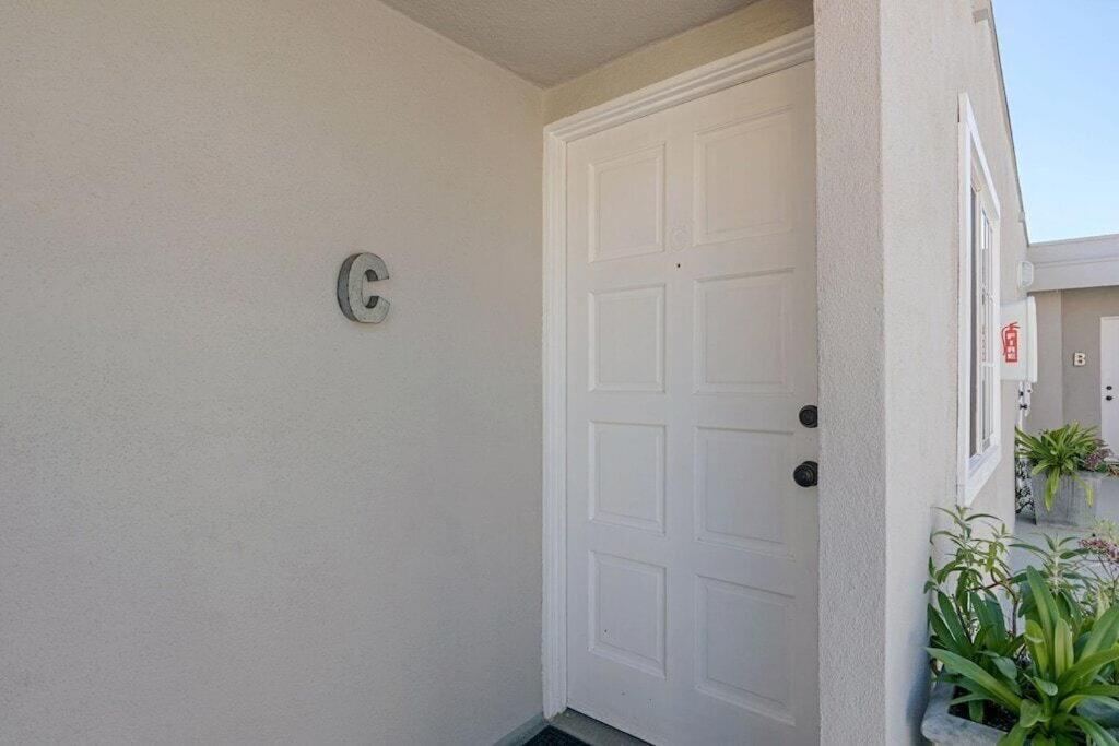 Ocean View From Private Patio, Across Street From Beach Apartment Carlsbad Exterior photo