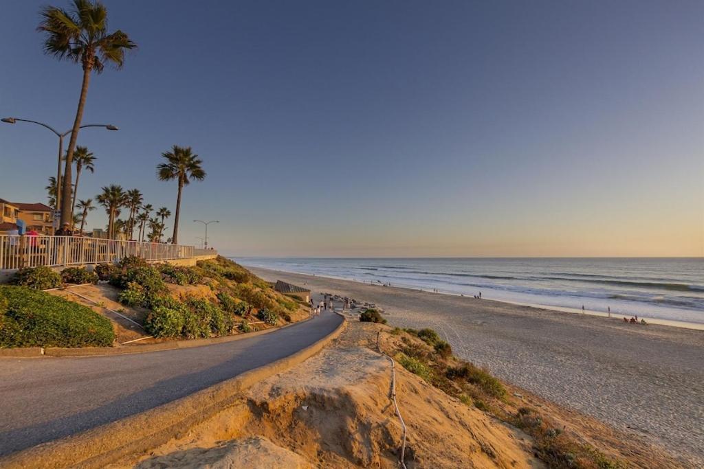 Ocean View From Private Patio, Across Street From Beach Apartment Carlsbad Exterior photo